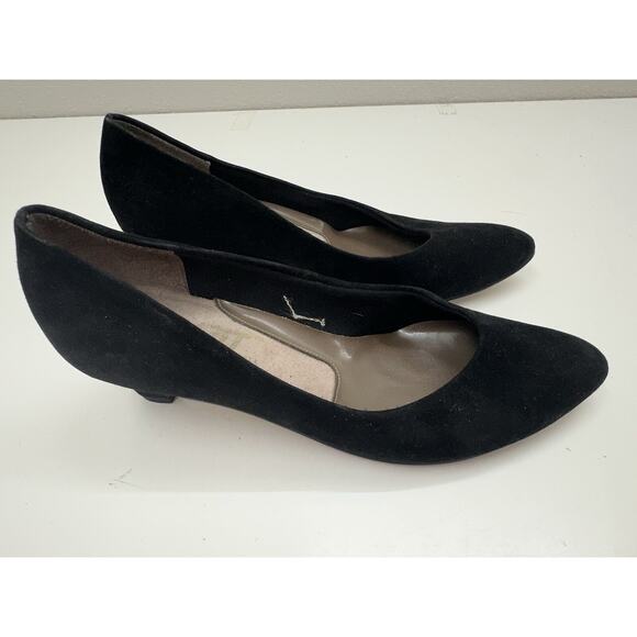 Easy Spirit Womens Heels Size Unknown Black Suede Low Heel - Picture 1 of 12